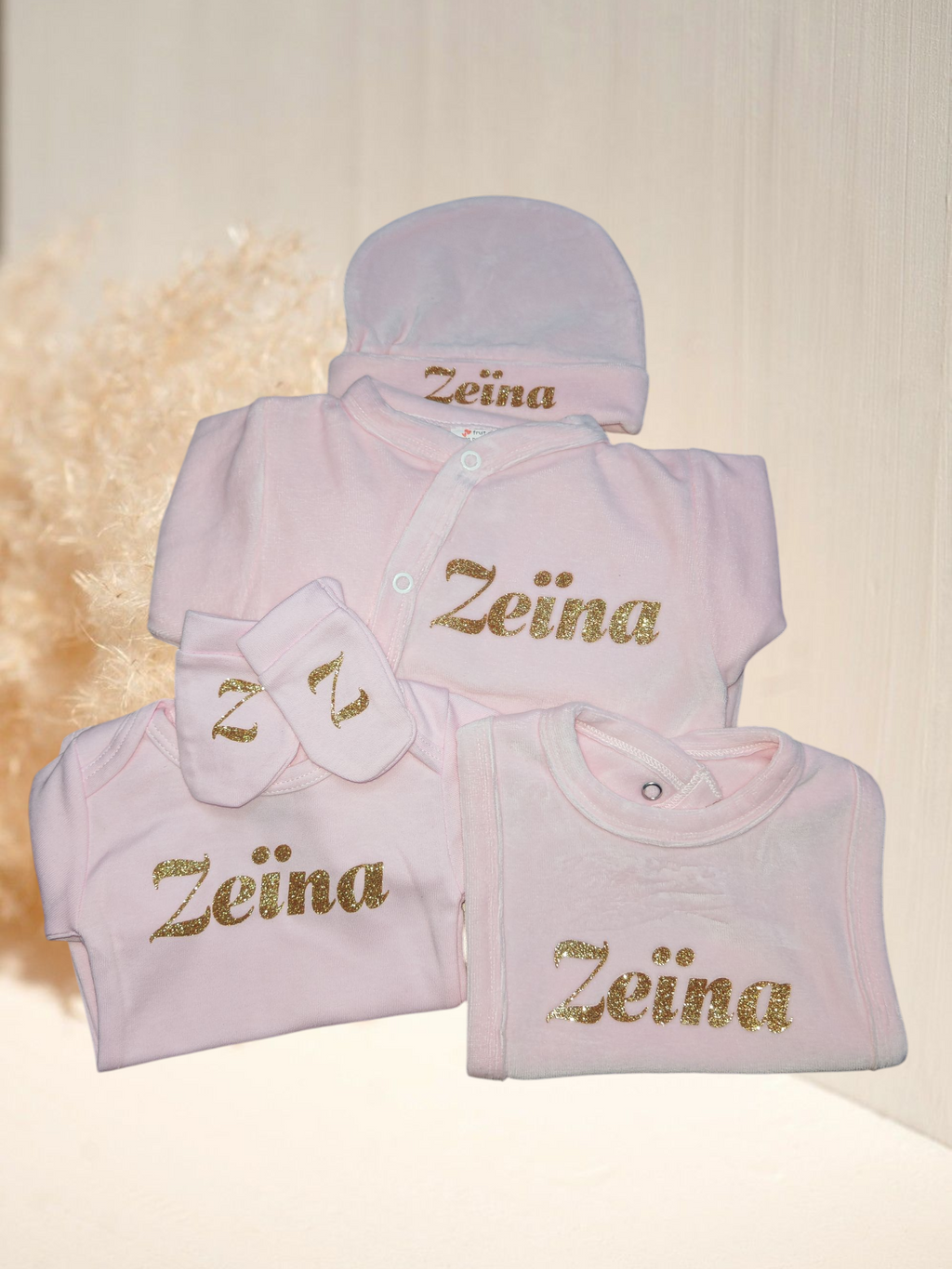 Coffret naissance 5 pièces et doudou